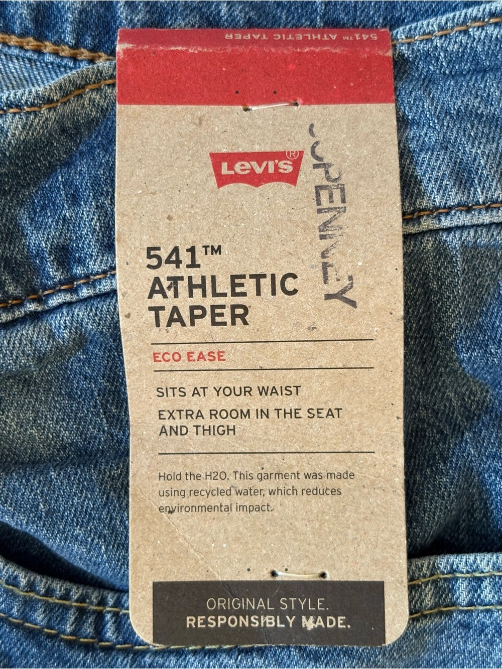 Levi's 541 Relaxed Straight Leg Men’s Jeans in Light Blue Denim 36W 32L - Picture 7 of 12